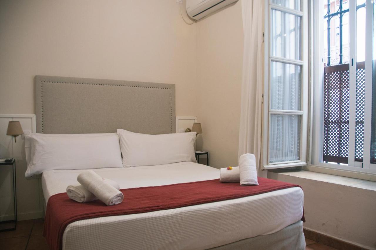 סביליה Hostal Callejon Del Agua מראה חיצוני תמונה