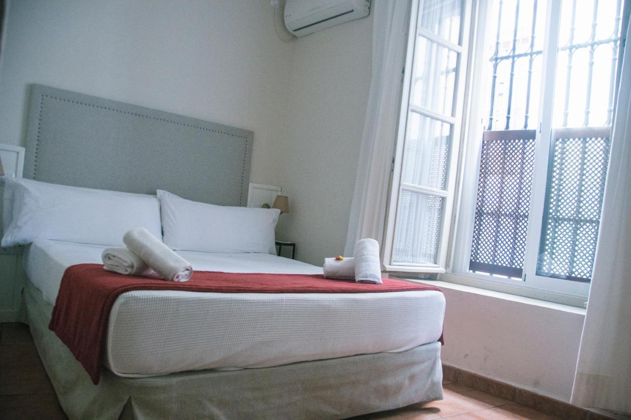 סביליה Hostal Callejon Del Agua מראה חיצוני תמונה