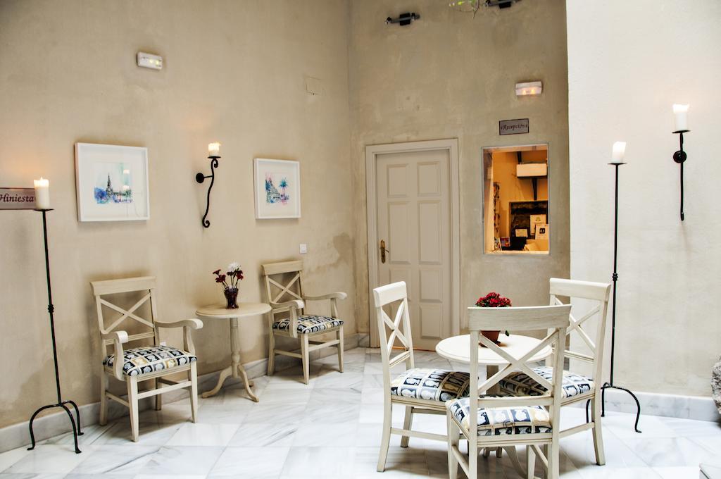 סביליה Hostal Callejon Del Agua מראה חיצוני תמונה